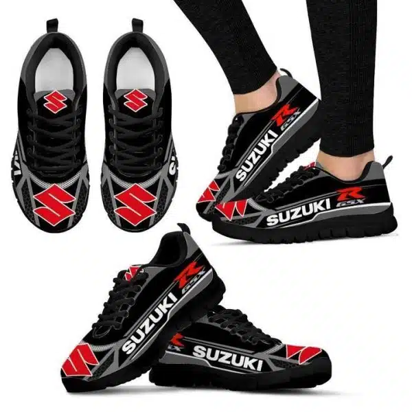 Sole Sneaker Full Size | Suzuki | Black