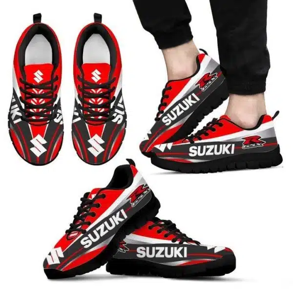Sole Sneaker Full Size | Suzuki | Black